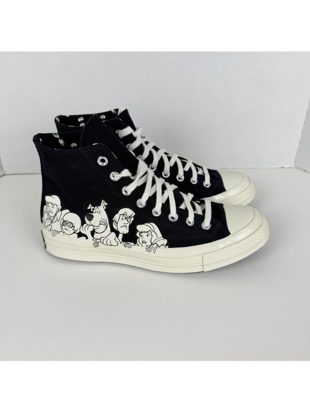 SCOOBY-DOO X CHUCK 70 HIGH 'MYSTERY-SOLVING GANG' Size 8 Men’s- 10 Women’s